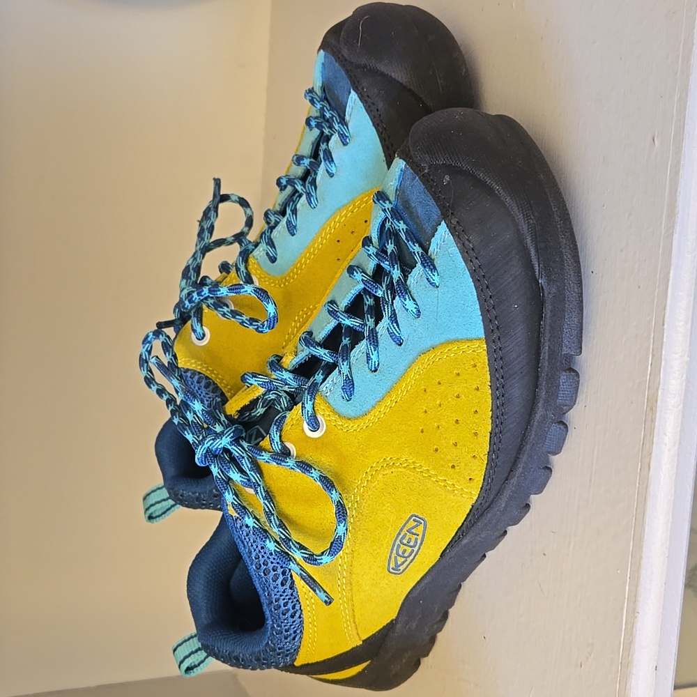 Keen Jasper rocks Blue and Green Outdoor hiking Sneakers